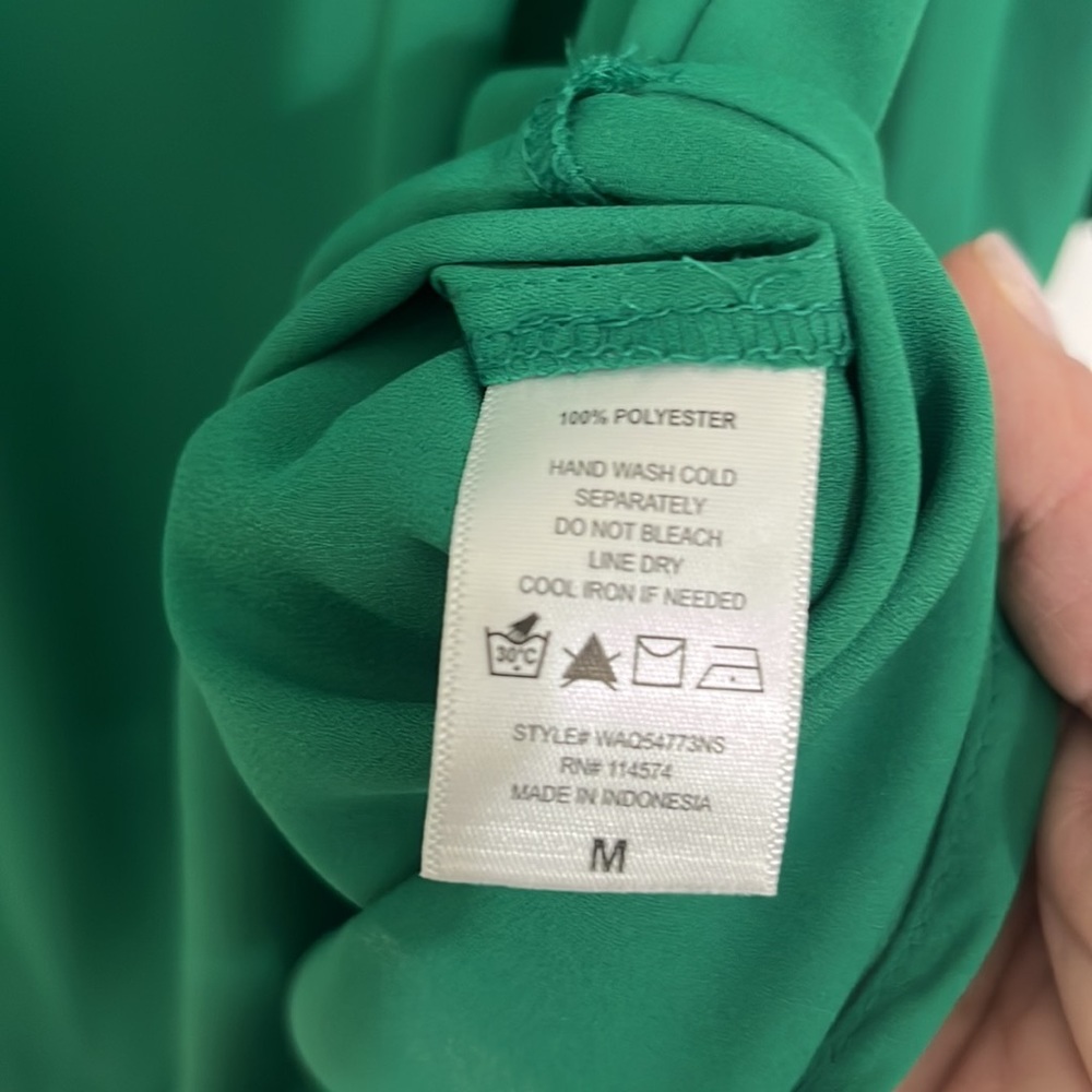 Women’s pleione green blouse - Picture 3 of 5